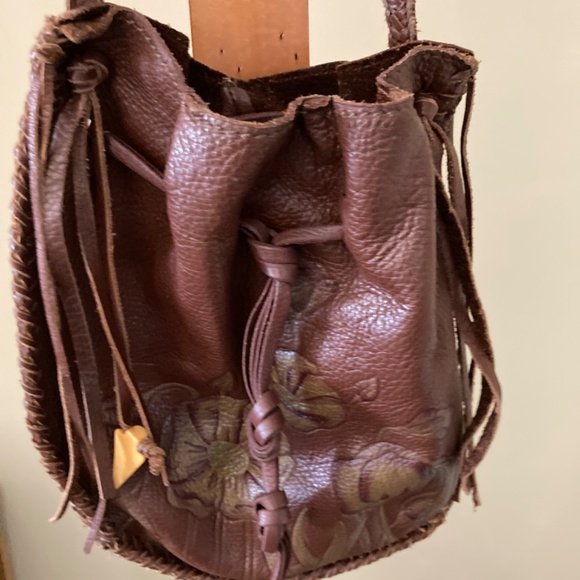 LUCKY BRAND LEATHER CROSSBODY FLORAL MOTIF BAG - Picture 10 of 10